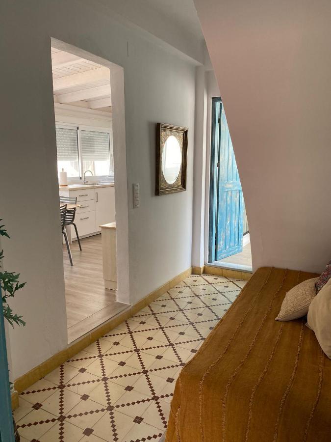 New! Blue House *